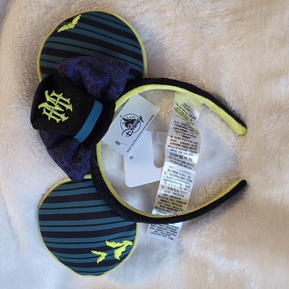 NWT Haunted Mansion Mickey Ears - Picture 1 of 4